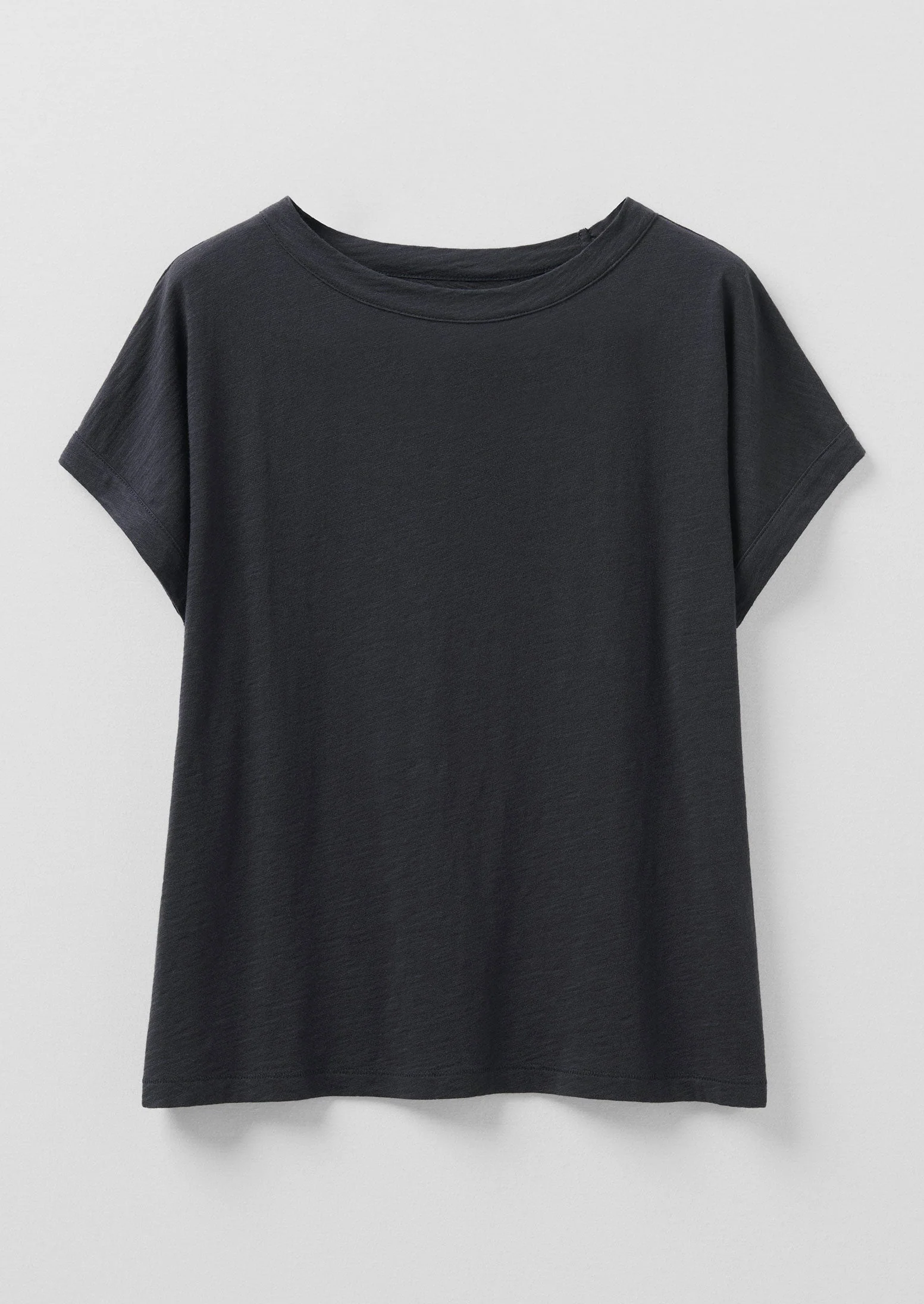Alda Organic Cotton Easy Tee | Coal - Image 6