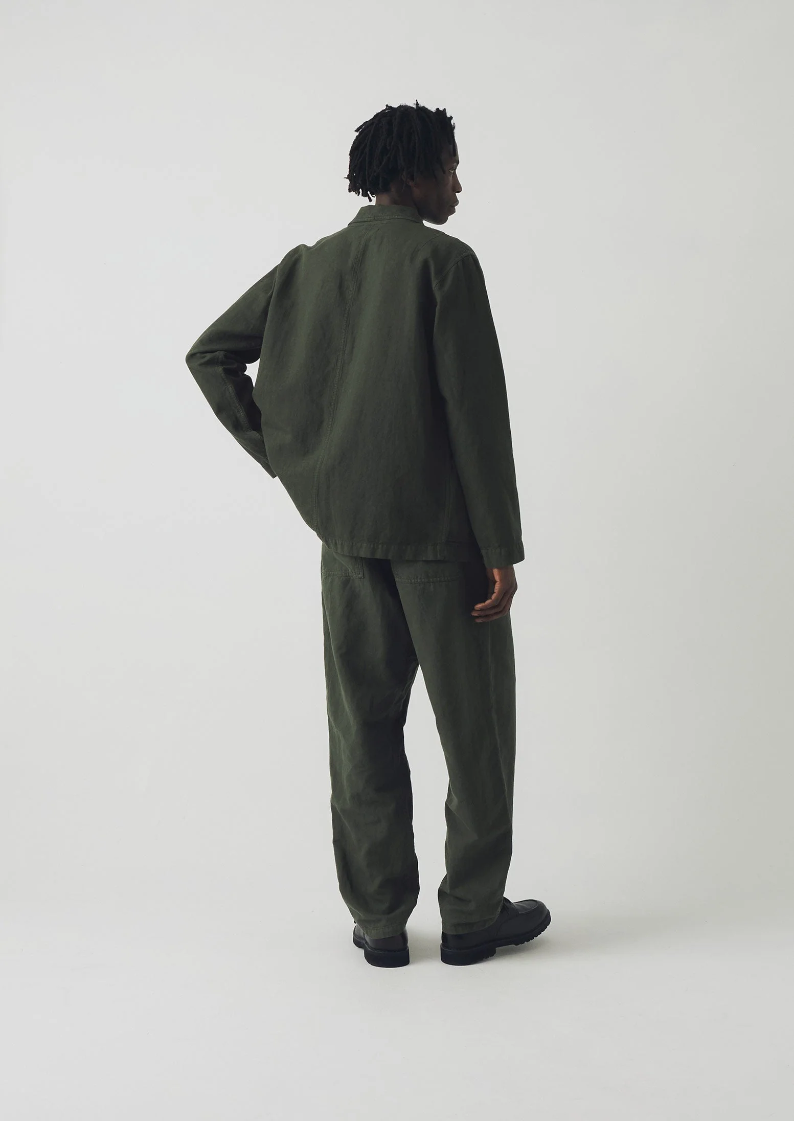 Arlo Garment Dyed Herringbone Jacket | Dark Moss - Image 4