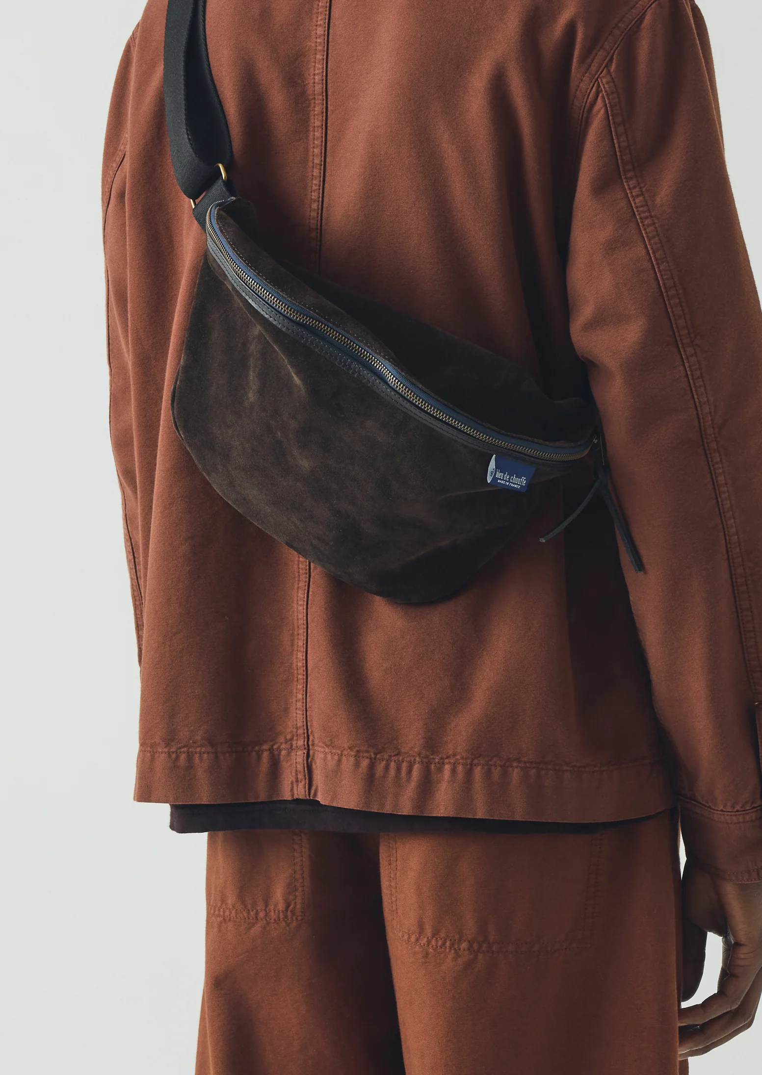 Bleu De Chauffe Large Suede Cross Body Bag | Dark Brown - Image 3