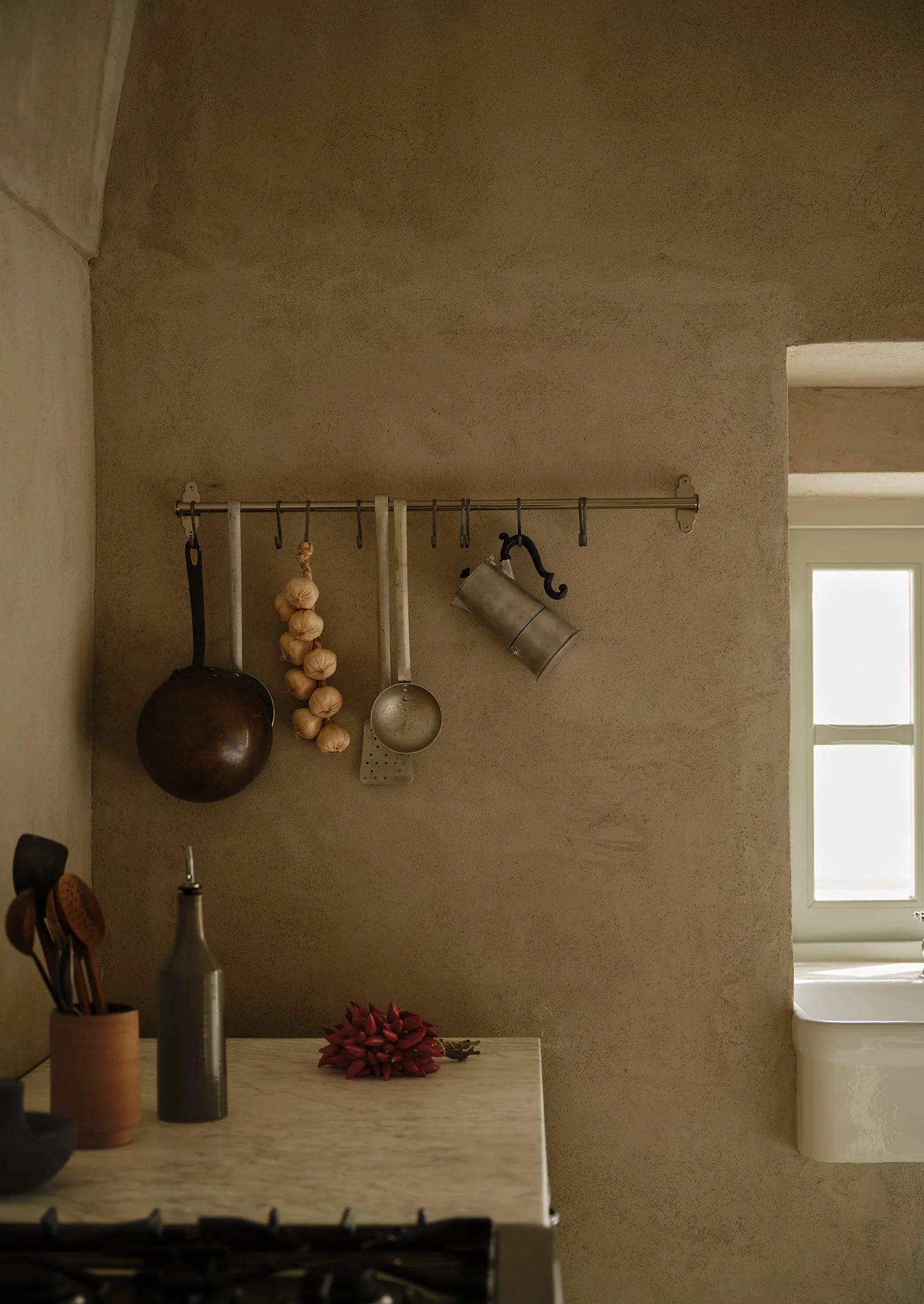 Cisco And The Sun Stoneware Oil Pourer | Moss - Image 3