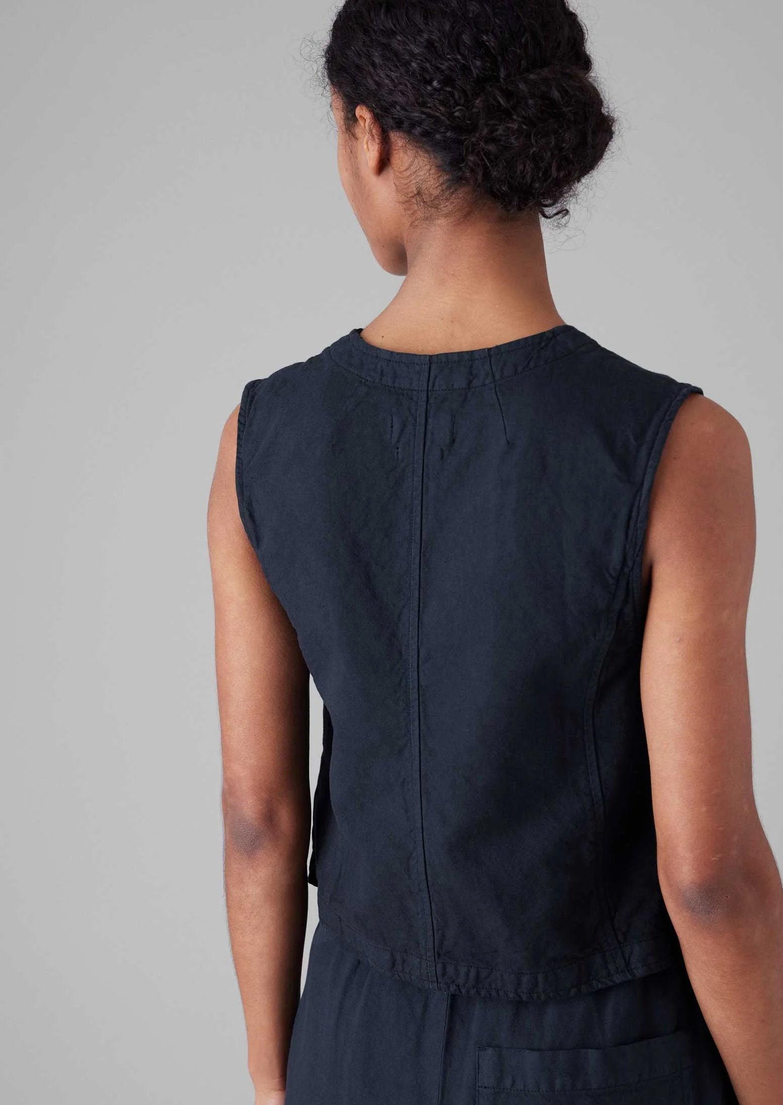 Cotton Linen Canvas Waistcoat Top | Anthracite - Image 5