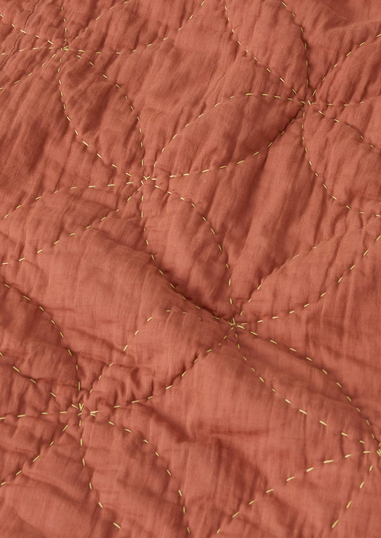 Sicily Stitch Lightweight Quilt | Blush/Lavender - Image 6